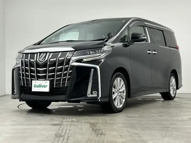 トヨタ アルファード S 三重県 2022(令4)年 2.8万km ブラック /禁煙車//純正９型ディスプレイオーディオ　/CD・DVD・BT・USB・スマホ連動//ナビ機能付き//両側パワースライドドア　//フルセグＴＶ　//前後ドライブレコーダー　//クリアランスソナー　//レーダークルーズコントロール　//ＬＥＤライト　//バックカメラ　//フォグライト　//ＥＴＣ　//取扱説明書//保証書//スペアキー