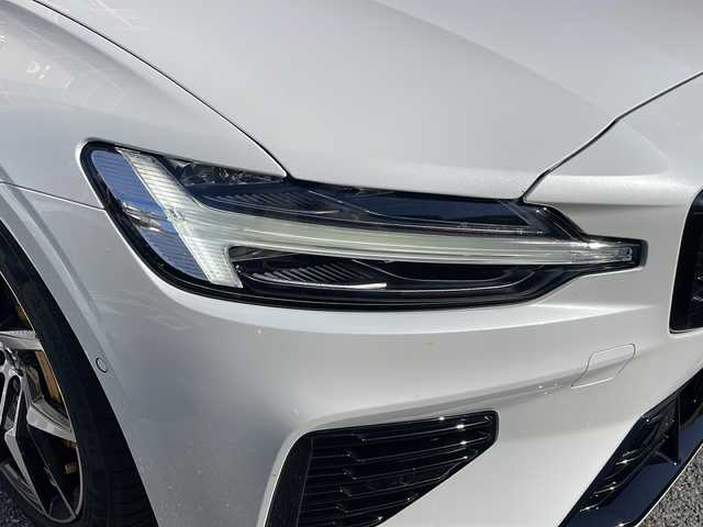 ボルボ Ｖ６０ リチャージ ポールスターエンジニアード 広島県 2022(令4)年 1万km パール /登録時走行距離/　　　　　　　9309キロ/ワンオーナー/ターボ/4WD/パノラマルーフ/純正ナビ/全方位モニター/地デジ/ハーフレザーシート/シートヒーター/クルーズコントロール/パワーバックドア/Bowers＆Wilkins/スペアキー×１/ETC/新車時整備手帳/　　【保証書】/取扱説明書/