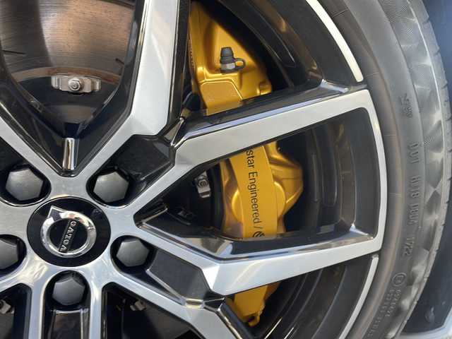 ボルボ Ｖ６０ リチャージ ポールスターエンジニアード 広島県 2022(令4)年 1万km パール /登録時走行距離/　　　　　　　9309キロ/ワンオーナー/ターボ/4WD/パノラマルーフ/純正ナビ/全方位モニター/地デジ/ハーフレザーシート/シートヒーター/クルーズコントロール/パワーバックドア/Bowers＆Wilkins/スペアキー×１/ETC/新車時整備手帳/　　【保証書】/取扱説明書/