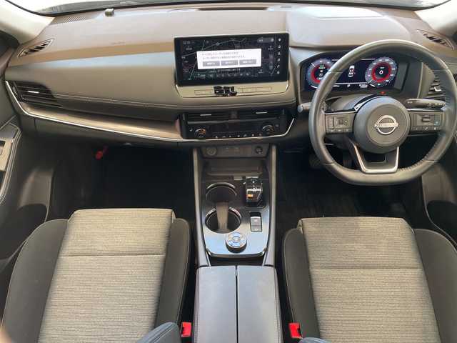 日産 エクストレイル X e－4ORCE 埼玉県 2022(令4)年 5.1万km グレー エマージェンシーブレーキ/プロパイロット/メーカー12.3インチメモリナビ/　　BT/USB/フルセグ/CarPlay/アラウンドビューモニター/レーダークルーズコントロール/LEDオートライト/パワーシート/シートヒーター/ステアリングヒーター/インテリジェントルームミラー/クリアランスソナー/オートホールド/ステアリングスイッチ/スマートキー2本/ビルトインETC/禁煙車