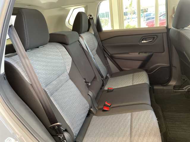 日産 エクストレイル X e－4ORCE 埼玉県 2022(令4)年 5.1万km グレー エマージェンシーブレーキ/プロパイロット/メーカー12.3インチメモリナビ/　　BT/USB/フルセグ/CarPlay/アラウンドビューモニター/レーダークルーズコントロール/LEDオートライト/パワーシート/シートヒーター/ステアリングヒーター/インテリジェントルームミラー/クリアランスソナー/オートホールド/ステアリングスイッチ/スマートキー2本/ビルトインETC/禁煙車