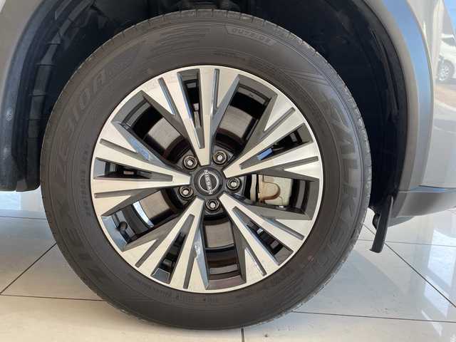 日産 エクストレイル X e－4ORCE 埼玉県 2022(令4)年 5.1万km グレー エマージェンシーブレーキ/プロパイロット/メーカー12.3インチメモリナビ/　　BT/USB/フルセグ/CarPlay/アラウンドビューモニター/レーダークルーズコントロール/LEDオートライト/パワーシート/シートヒーター/ステアリングヒーター/インテリジェントルームミラー/クリアランスソナー/オートホールド/ステアリングスイッチ/スマートキー2本/ビルトインETC/禁煙車