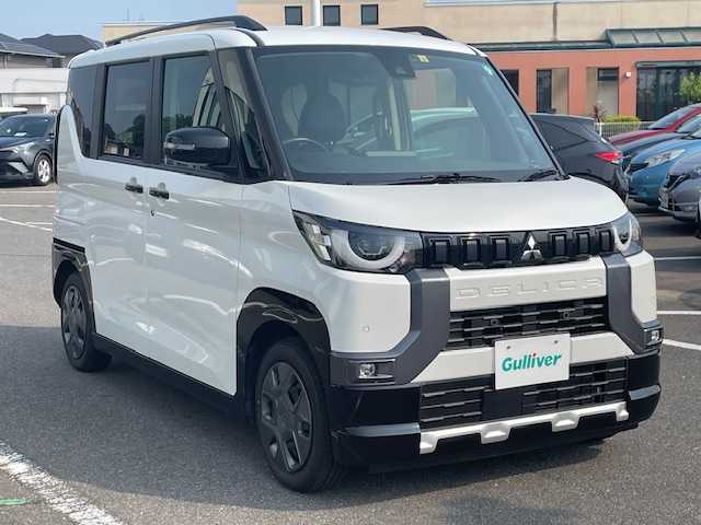 三菱 デリカミニ G 長崎県 2023(令5)年 4.3万km アメジストブラック/シルキーホワイト 社外ナビ/Bluetooth/バックカメラ/左側パワースライドドア/ハーフレザー調シート/前席シートヒーター/ステアリングスイッチ/オートライト/LEDヘッドライト/コーナーセンサー/ETC