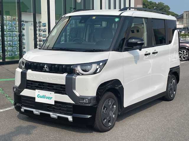三菱 デリカミニ G 長崎県 2023(令5)年 4.3万km アメジストブラック/シルキーホワイト 社外ナビ/Bluetooth/バックカメラ/左側パワースライドドア/ハーフレザー調シート/前席シートヒーター/ステアリングスイッチ/オートライト/LEDヘッドライト/コーナーセンサー/ETC
