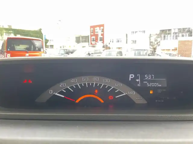 ダイハツ ウェイク L SA 沖縄県 2015(平27)年 5.2万km ブルーメタリック (株)IDOMが運営する【じしゃロンコザ店】の自社ローン専用車両になりますこちらは現金またはオートローンご利用時の価格です。自社ローンご希望の方は別途その旨お申付け下さい/・社外ナビ/・Bluetooth接続/・TV/・DVD再生/・片側パワースライドドア/・スマートキー/・プッシュスタート/・ETC/・純正フロアマット/・オートライト
