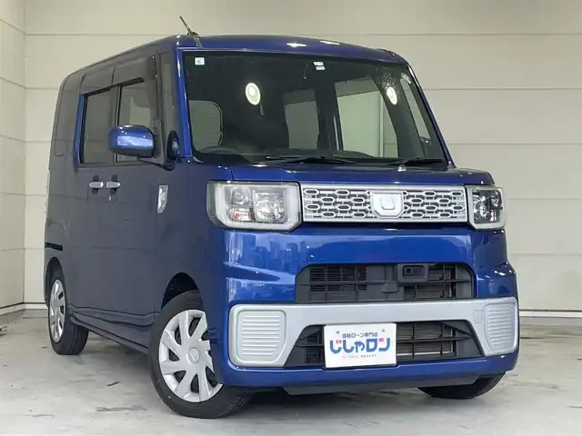ダイハツ ウェイク L SA 沖縄県 2015(平27)年 5.2万km ブルーメタリック (株)IDOMが運営する【じしゃロンコザ店】の自社ローン専用車両になりますこちらは現金またはオートローンご利用時の価格です。自社ローンご希望の方は別途その旨お申付け下さい/・社外ナビ/・Bluetooth接続/・TV/・DVD再生/・片側パワースライドドア/・スマートキー/・プッシュスタート/・ETC/・純正フロアマット/・オートライト