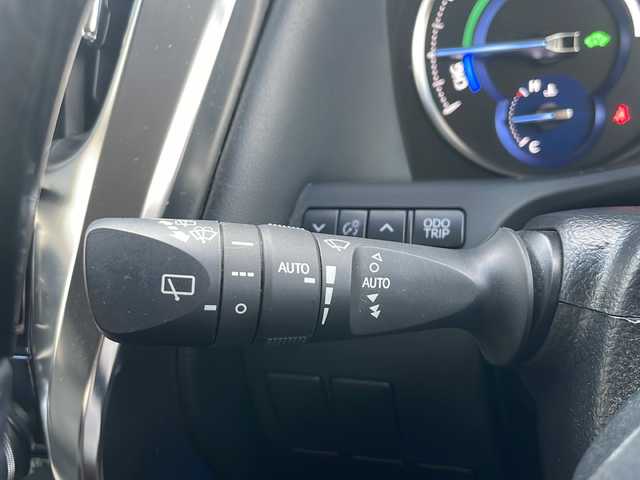 トヨタ アルファードハイブリット SR Cパッケージ 青森県 2021(令3)年 6.9万km ホワイトパールクリスタルシャイン 4WD/純正9インチDAナビ・フルセグTV/純正12.1インチフリップダウンモニター/CD・DVD・Bluetooth・ミラキャスト/黒革シート/前席エアシート・ヒーター/ステアリングヒーター/両側パワースライドドア/パワーバックドア/セーフティセンス/プリクラッシュセーフティ/レーダークルーズコントロール/レーントレーシングアシスト/アダプティブハイビームシステム/パーキングサポートブレーキ/AC100V1500W/ビルトインETC/3眼LEDヘッドランプ/LEDフォグランプ/社外車高調（純正有）/社外20インチアルミ/モデリスタエアロ/スペアキー/保証書・取説書