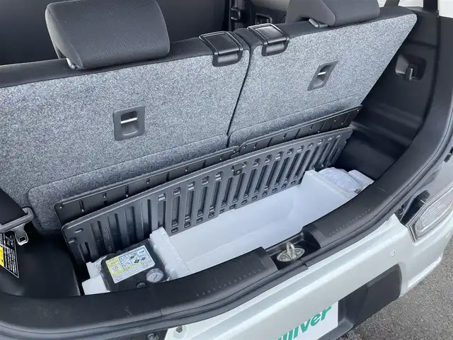 スズキ ワゴンＲ スティングレー HYBRID X 佐賀県 2020(令2)年 2.5万km ピュアホワイトP 社外メモリーナビゲーション/・フルセグTV/CD/DVD/SD/USB/前後ドライブレコーダー/ETC/DN席シートヒーター/ISOFIX対応/革巻きステアリング/ステアリングリモコン/純正14インチアルミホイール/純正LEDヘッドライト/・オートマチックハイビーム/純正LEDフォグランプ/ドアバイザ―/デュアルセンサーブレーキサポート/車線逸脱警報機能/パーキングセンサー/横滑り防止装置