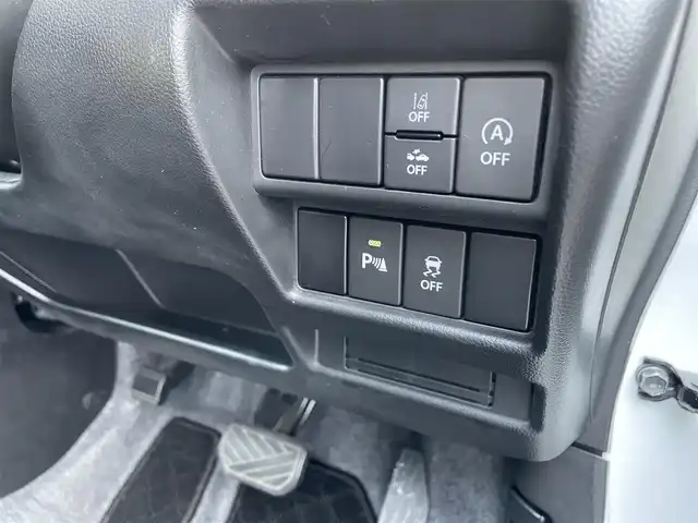 スズキ ワゴンＲ スティングレー HYBRID X 佐賀県 2020(令2)年 2.5万km ピュアホワイトP 社外メモリーナビゲーション/・フルセグTV/CD/DVD/SD/USB/前後ドライブレコーダー/ETC/DN席シートヒーター/ISOFIX対応/革巻きステアリング/ステアリングリモコン/純正14インチアルミホイール/純正LEDヘッドライト/・オートマチックハイビーム/純正LEDフォグランプ/ドアバイザ―/デュアルセンサーブレーキサポート/車線逸脱警報機能/パーキングセンサー/横滑り防止装置