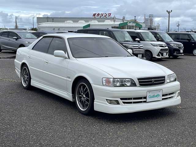 トヨタ チェイサー アバンテ Four ロードリー 岐阜県 2001(平13)年 11.9万km ホワイトパールマイカ 4WD/CDオーディオ/ETC/運転席パワーシート/リモコンキー /キセノンヘッドライト/オートライト/フォグランプ/社外17インチアルミホイール