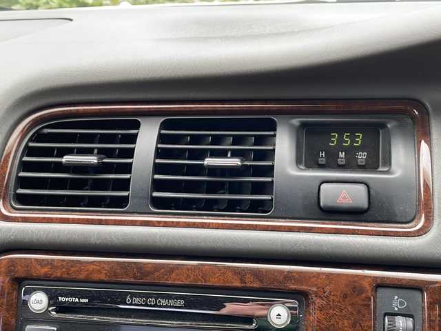 トヨタ チェイサー アバンテ Four ロードリー 岐阜県 2001(平13)年 11.9万km ホワイトパールマイカ 4WD/CDオーディオ/ETC/運転席パワーシート/リモコンキー /キセノンヘッドライト/オートライト/フォグランプ/社外17インチアルミホイール