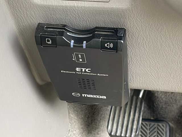 トヨタ チェイサー アバンテ Four ロードリー 岐阜県 2001(平13)年 11.9万km ホワイトパールマイカ 4WD/CDオーディオ/ETC/運転席パワーシート/リモコンキー /キセノンヘッドライト/オートライト/フォグランプ/社外17インチアルミホイール
