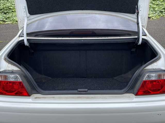 トヨタ チェイサー アバンテ Four ロードリー 岐阜県 2001(平13)年 11.9万km ホワイトパールマイカ 4WD/CDオーディオ/ETC/運転席パワーシート/リモコンキー /キセノンヘッドライト/オートライト/フォグランプ/社外17インチアルミホイール