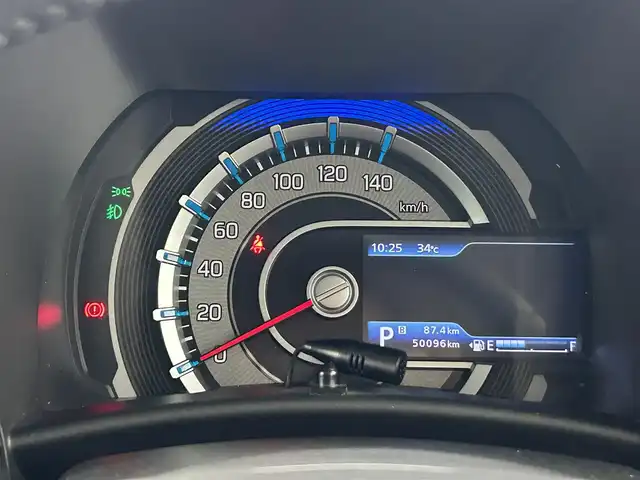 スズキ ハスラー Jスタイル 熊本県 2021(令3)年 5万km クールカーキパールメタリック/ホワイト2トーンルーフ 純正ナビCN-RZ765W（ＣＤ・ＤＶＤ・フルセグ・ＢＴ・ＵＳＢ）/全周囲カメラ　/社外前方ドライブレコーダー　/後ろのみコーナーセンサー　/スズキセーフティサポート/・衝突軽減ブレーキ/・標識認識システム/・レーンキープアシスト/・ハイビームアシスト/・先行車発進お知らせ機能/・誤発進制御機能/横滑り防止/アイドリングストップ/前席シートヒーター/ルーフレール/純正フロアマット/純正１５インチAW/オートライト/LEDヘッドライト/フォグライト/スマートキー/プッシュスタート/スペアキー1本