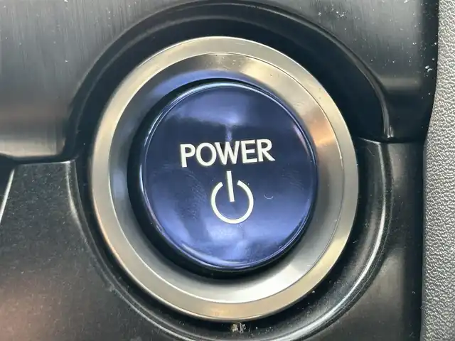 レクサス ＵＸ 250h バージョンL 愛知県 2020(令2)年 3.7万km マーキュリーグレーマイカ 純正ナビ/　（AM/FM/CD/DVD/BT）/フルセグTV/全方位カメラ/Lexus Safety System＋/・プリクラッシュセーフティ/・レーントレーシングアシスト（LTA）/・ロードサインアシスト（RSA）/ビルトインETC/レーダークルーズコントロール/D/N席シートヒーター/D/N席シートクーラー/ハンドルヒーター/ハンズフリーパワーバックドア/LEDヘッドライト/充電用USB/タイプC/スマートキー/純正フロアマット/純正アルミホイール