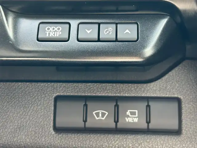 レクサス ＵＸ 250h バージョンL 愛知県 2020(令2)年 3.7万km マーキュリーグレーマイカ 純正ナビ/　（AM/FM/CD/DVD/BT）/フルセグTV/全方位カメラ/Lexus Safety System＋/・プリクラッシュセーフティ/・レーントレーシングアシスト（LTA）/・ロードサインアシスト（RSA）/ビルトインETC/レーダークルーズコントロール/D/N席シートヒーター/D/N席シートクーラー/ハンドルヒーター/ハンズフリーパワーバックドア/LEDヘッドライト/充電用USB/タイプC/スマートキー/純正フロアマット/純正アルミホイール