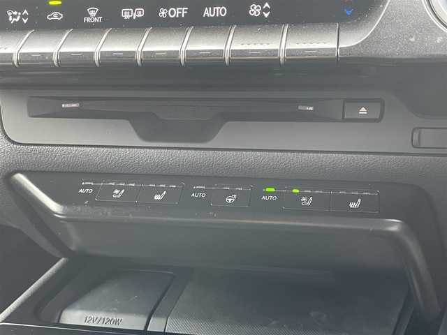 レクサス ＵＸ 250h バージョンL 愛知県 2020(令2)年 3.7万km マーキュリーグレーマイカ 純正ナビ/　（AM/FM/CD/DVD/BT）/フルセグTV/全方位カメラ/Lexus Safety System＋/・プリクラッシュセーフティ/・レーントレーシングアシスト（LTA）/・ロードサインアシスト（RSA）/ビルトインETC/レーダークルーズコントロール/D/N席シートヒーター/D/N席シートクーラー/ハンドルヒーター/ハンズフリーパワーバックドア/LEDヘッドライト/充電用USB/タイプC/スマートキー/純正フロアマット/純正アルミホイール