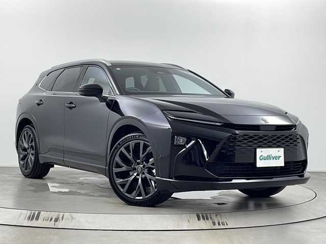 トヨタ クラウン エステート Z 埼玉県 2025(令7)年 0.2万km ブラック 純正ナビ（FM・AM・TV・Bluetooth・USB）/全方位カメラ　/ビルトインＥＴＣ２．０/デジタルインナーミラー/電動リアゲート/置くだけ充電/前席シートヒーター/前席エアシート/前席パワーシート/前席メモリーシート/コーナーセンサー/ブラインドスポットモニター/ルーフレール/盗難防止装置/横滑り防止装置/プッシュスタート/スマートキー/純正フロアマット/純正アルミホイール