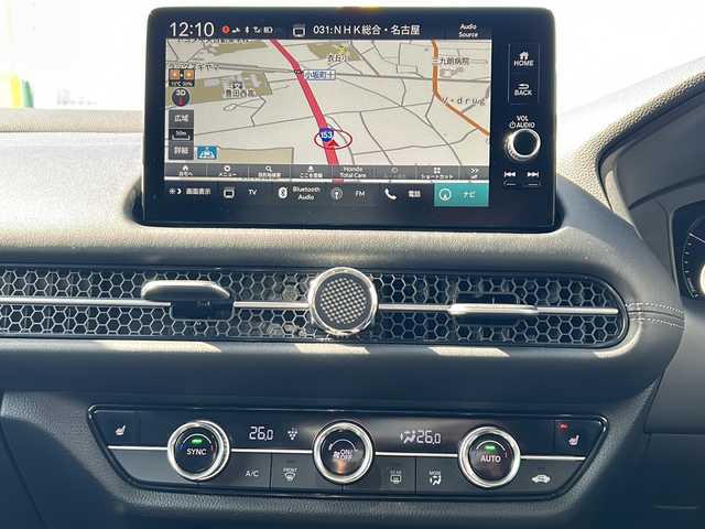 ホンダ ＺＲ－Ｖ ハイブリッド e:HEV Z 愛知県 2023(令5)年 3.6万km プラチナホワイトパール ・禁煙車/・純正９インチナビ/・フルセグTV/・BOSEプレミアムサウンド/・マルチヴューカメラ/・黒本革シート/・ホンダセンシング/・前席パワーシート/・前席シートヒーター/・前後ドライブレコーダー/・ビルトインETC2.0/・ワイヤレス充電/・アダプティブドライビングビーム/・ステアリングヒーター/・ハンズフリーパワーテールゲート/・パドルシフト/・ドライブモードスイッチ/・純正１８インチアルミ/・パーキングセンサー/・電子パーキング/・電動格納ミラーウインカー/・純正フロアマット/・取扱説明書