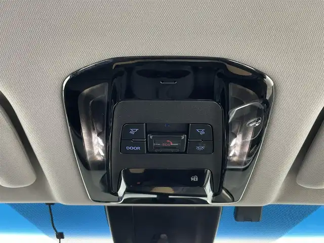 トヨタ ハリアー S 大分県 2020(令2)年 2.9万km ブラック 禁煙車/純正ディスプレイオーディオ/・バックカメラ/・AM/FM/・フルセグTV/フロアマット/本革巻きステアリング/ETC2.0/ドライブレコーダー/ステアリングリモコン/プリクラッシュセーフティ/レーンキープアシスト/パーキングサポートブレーキ/先行者発進告知/クリアランスソナー/ロードサインアシスト/ウインカーミラー/LEDヘッドライト/横滑り防止装置/オートハイビーム/社外19インチアルミホイール/スマートキー/プッシュスタート/USB端子/レーダークルーズコントロール/コーナーセンサー前後/パワーステアリング/パワーウィンドウ/電動格納ミラー