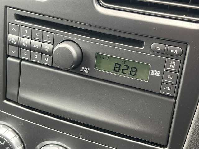 スバル フォレスター X 秋田県 2005(平17)年 13.4万km プレミアムシルバーメタリック オーディオ（AM/FM/CD)/４WD/リモコンキー/社外アルミ/アイドリングストップ/MTモード付AT/ルーフレール/純正フロアマット/純正ドアバイザー/オートエアコン/パワーステアリング/パワーウィンドウ/電動格納ウィンカーミラー/保証書/取扱説明書/記録簿