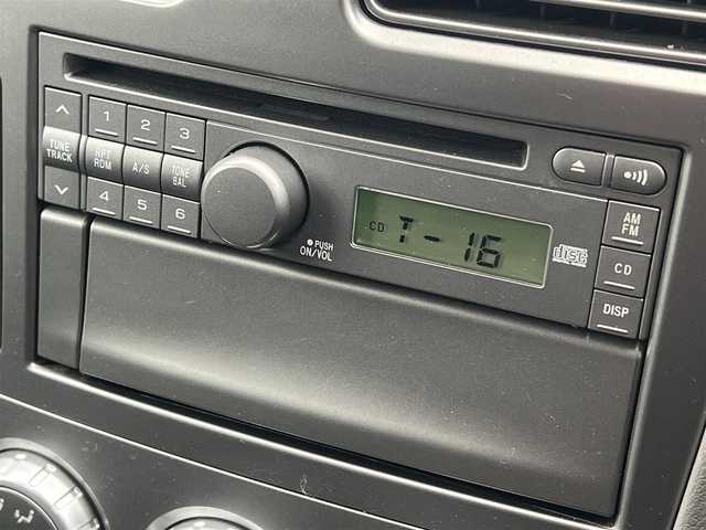 スバル フォレスター X 秋田県 2005(平17)年 13.4万km プレミアムシルバーメタリック オーディオ（AM/FM/CD)/４WD/リモコンキー/社外アルミ/アイドリングストップ/MTモード付AT/ルーフレール/純正フロアマット/純正ドアバイザー/オートエアコン/パワーステアリング/パワーウィンドウ/電動格納ウィンカーミラー/保証書/取扱説明書/記録簿