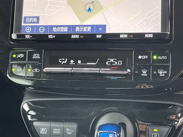 トヨタ プリウス A プレミアム　ツーリングセレ 千葉県 2019(令1)年 1.4万km エモーショナルレッドⅡ 純正9インチナビ/(フルセグTV/BT/CD/DVD/FM/AM)/バックカメラ/ブラインドスポットモニター/パーキングアシスト/ヘッドアップディスプレイ/ドライブレコーダー/衝突被害軽減システム/車線逸脱警報/レーダークルーズコントロール/レザーシート/横滑り防止装置/ビルトインETC2.0/アイドリングストップ/LEDヘッドライト/フォグランプ/オートライト/ウィンカーミラー/電動格納ミラー/純正17インチAW/シートヒーター/エアシート/シートリフター/プッシュスタート/スマートキー/フロアマット/ドアバイザー