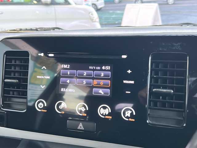 スズキ ＭＲワゴン X 愛知県 2014(平26)年 7万km アーバンブラウンパールメタリック バックカメラ/CD/ドアバイザー/冬タイヤ４本アルミ付き/取扱説明書/保証書/記録簿