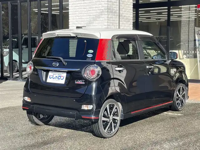 ダイハツ キャスト スポーツ SAⅢ 高知県 2017(平29)年 9.1万km ブラックマイカメタリック (株)IDOMが運営する【じしゃロン高知店】の自社ローン対象車両になります。こちらは現金ご利用時の価格です。自社ローンご希望の方は別途その旨お申付け下さい。