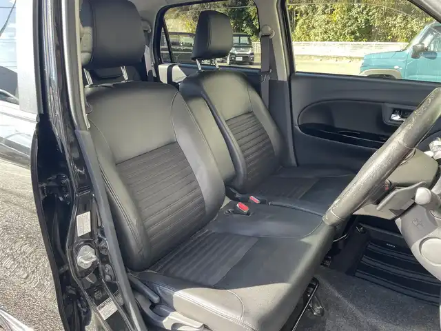 ダイハツ キャスト スポーツ SAⅢ 高知県 2017(平29)年 9.1万km ブラックマイカメタリック (株)IDOMが運営する【じしゃロン高知店】の自社ローン対象車両になります。こちらは現金ご利用時の価格です。自社ローンご希望の方は別途その旨お申付け下さい。