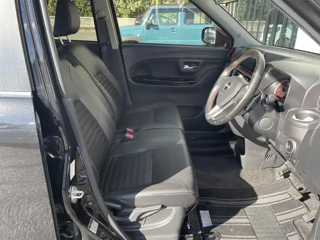 ダイハツ キャスト スポーツ SAⅢ 高知県 2017(平29)年 9.1万km ブラックマイカメタリック (株)IDOMが運営する【じしゃロン高知店】の自社ローン対象車両になります。こちらは現金ご利用時の価格です。自社ローンご希望の方は別途その旨お申付け下さい。