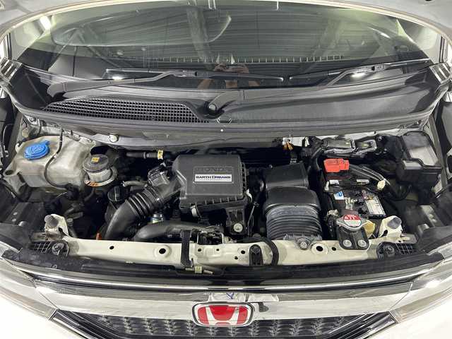 ホンダ Ｎ ＢＯＸ カスタム G L ターボ ホンダセンシング 佐賀県 2020(令2)年 7.9万km パールⅡ ホンダセンシング/社外8インチナビ/CD/DVD/フルセグTV/AM/FM/Bluetooth/バックカメラ /ビルドインETC/両側パワースライドドア/前後ドライブレコーダー/レーダークルーズコントロール/レーンキープアシスト/後方コーナーセンサー/TEINサイドスポイラー/ハーフレザーシート /シートヒーター/パドルシフト/LEDヘッドライト/フォグライト /オートライト/オートマチックハイビーム/スマートキー/ステアリングリモコン/純正15インチアルミホイール/純正フロアマット