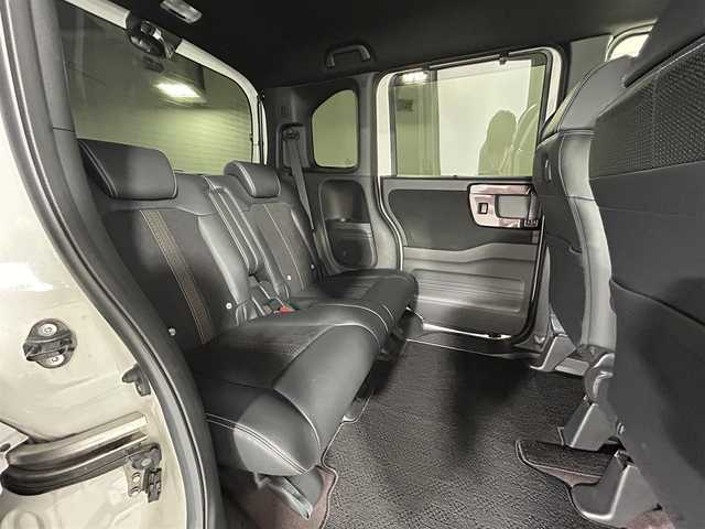 ホンダ Ｎ ＢＯＸ カスタム G L ターボ ホンダセンシング 佐賀県 2020(令2)年 7.9万km パールⅡ ホンダセンシング/社外8インチナビ/CD/DVD/フルセグTV/AM/FM/Bluetooth/バックカメラ /ビルドインETC/両側パワースライドドア/前後ドライブレコーダー/レーダークルーズコントロール/レーンキープアシスト/後方コーナーセンサー/TEINサイドスポイラー/ハーフレザーシート /シートヒーター/パドルシフト/LEDヘッドライト/フォグライト /オートライト/オートマチックハイビーム/スマートキー/ステアリングリモコン/純正15インチアルミホイール/純正フロアマット