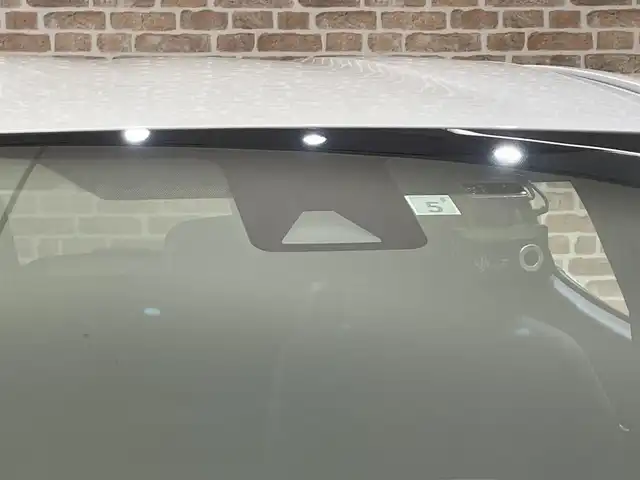 トヨタ アクア Z 岩手県 2023(令5)年 6.6万km プラチナホワイトパールマイカ ４WD　E-Four/トヨタセーフティセンス/プリクラッシュセーフティ/レーダークルーズコントロール/レーントレーシングアシスト/オートマチックハイビーム/ロードサインアシスト/クリアランスソナー/パーキングサポートブレーキ/AC100V1500Wアクセサリーコンセント/純正10.5インチディスプレイオーディオ/ナビキット/CD、DVDキット/フルセグTV/TVキャンセラー/AppleCarPlay、AndroidAuto/バックカメラ/ETC/ドライブレコーダー/ヘッドライトレベライザー/LEDヘッドランプ