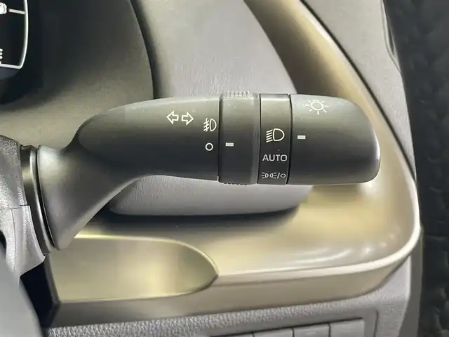 トヨタ アクア Z 岩手県 2023(令5)年 6.6万km プラチナホワイトパールマイカ ４WD　E-Four/トヨタセーフティセンス/プリクラッシュセーフティ/レーダークルーズコントロール/レーントレーシングアシスト/オートマチックハイビーム/ロードサインアシスト/クリアランスソナー/パーキングサポートブレーキ/AC100V1500Wアクセサリーコンセント/純正10.5インチディスプレイオーディオ/ナビキット/CD、DVDキット/フルセグTV/TVキャンセラー/AppleCarPlay、AndroidAuto/バックカメラ/ETC/ドライブレコーダー/ヘッドライトレベライザー/LEDヘッドランプ