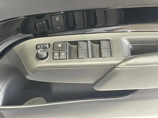 トヨタ アクア Z 岩手県 2023(令5)年 6.6万km プラチナホワイトパールマイカ ４WD　E-Four/トヨタセーフティセンス/プリクラッシュセーフティ/レーダークルーズコントロール/レーントレーシングアシスト/オートマチックハイビーム/ロードサインアシスト/クリアランスソナー/パーキングサポートブレーキ/AC100V1500Wアクセサリーコンセント/純正10.5インチディスプレイオーディオ/ナビキット/CD、DVDキット/フルセグTV/TVキャンセラー/AppleCarPlay、AndroidAuto/バックカメラ/ETC/ドライブレコーダー/ヘッドライトレベライザー/LEDヘッドランプ