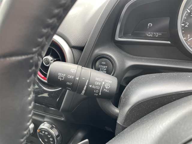 マツダ マツダ２ 15S ブラックトーンED 福岡県 2022(令4)年 4.1万km マシーングレープレミアムM I-activsense/バックカメラ/アラウンドビューカメラ/コーナーセンサー/レーンキープアシスト/ドラレコ/BT/純正ナビ/フルセグTV/ETC/純正フロアマット/純正アルミホイール/プッシュスタート/スマートキー/オートライト/カーテンエアバッグ/パドルシフト