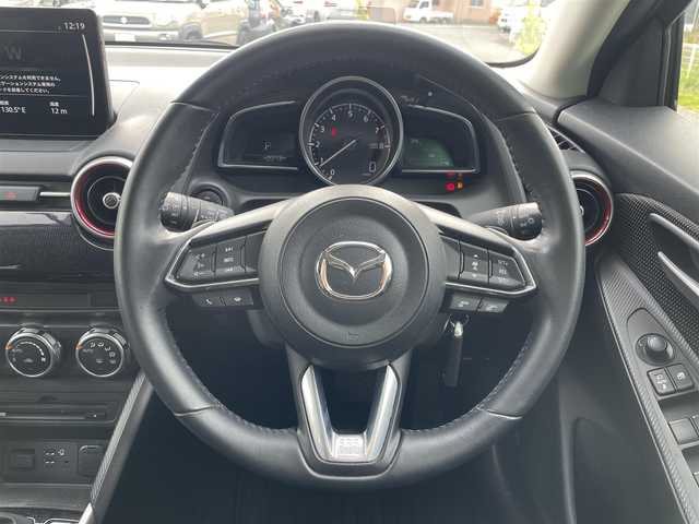 マツダ マツダ２ 15S ブラックトーンED 福岡県 2022(令4)年 4.1万km マシーングレープレミアムM I-activsense/バックカメラ/アラウンドビューカメラ/コーナーセンサー/レーンキープアシスト/ドラレコ/BT/純正ナビ/フルセグTV/ETC/純正フロアマット/純正アルミホイール/プッシュスタート/スマートキー/オートライト/カーテンエアバッグ/パドルシフト