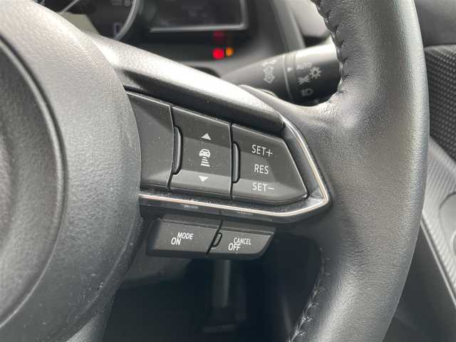 マツダ マツダ２ 15S ブラックトーンED 福岡県 2022(令4)年 4.1万km マシーングレープレミアムM I-activsense/バックカメラ/アラウンドビューカメラ/コーナーセンサー/レーンキープアシスト/ドラレコ/BT/純正ナビ/フルセグTV/ETC/純正フロアマット/純正アルミホイール/プッシュスタート/スマートキー/オートライト/カーテンエアバッグ/パドルシフト