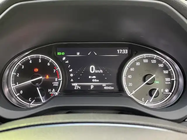 トヨタ ハリアー G 福岡県 2023(令5)年 4.1万km プレシャスブラックパール ワンオーナー/純正8インチコネクティッドナビ/　（AM/FM/Miracast/Bluetooth/フルセグTV/ナビ有）/バックカメラ/トヨタセーフティセンス/・プリクラッシュセーフティ/・レーントレーシングアシスト/・オートマチックハイビーム/・ロードサインアシスト/・レーダークルーズコントロール/・先行車発進告知機能/ブラインドスポットモニター/横滑り防止装置/オートライト/クリアランスソナー/コーナーセンサー/純正18インチアルミホイール/パワーバックドア/黒色ハーフレザーシート/ドラレコ付きデジタルインナーミラー/パワーシート（D席）/ビルトインETC/純正フロアマット/プッシュスタート/電格ウインカーミラー/ドアバイザー/USB-C端子×5/アクセサリーソケット/ISOFIX/保証書/取扱説明書/ナビ取扱説明書