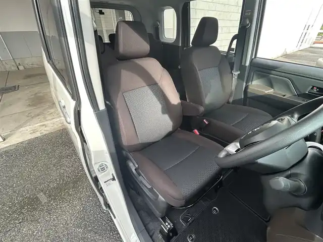 トヨタ ルーミー G 愛知県 2025(令7)年 0.1万km パールホワイトⅢ ワンオーナー/フルセグテレビ/バックカメラ/アラウンドビュー/Bluetooth/アイドリングストップ/ウィンカーミラー/プッシュスタート/両側パワースライドドア/レーンキープ/衝突軽減ブレーキ/前後ドラレコ