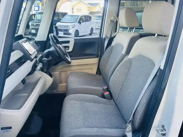 ホンダ Ｎ ＢＯＸ G EX ターボ ホンダセンシング 岡山県 2019(令1)年 8.5万km プラチナホワイトパール (株)IDOMが運営する【じしゃロン岡山店】の自社ローン対象車両になります。こちらは現金ご利用時の価格です。自社ローンご希望の方は別途その旨お申付け下さい。/＊フルセグテレビ/＊アイドリングストップ/＊バックカメラ/＊プッシュスタート/＊両側パワースライドドア/＊ETC/＊スペアキー/＊前後ドライブレコーダー