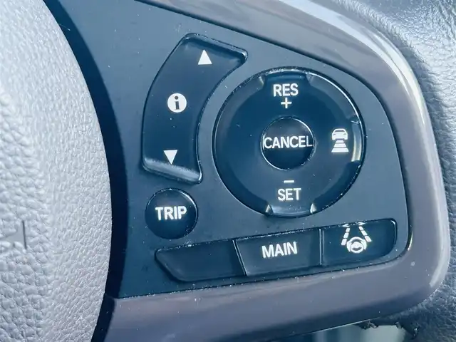 ホンダ Ｎ ＢＯＸ G EX ターボ ホンダセンシング 岡山県 2019(令1)年 8.5万km プラチナホワイトパール (株)IDOMが運営する【じしゃロン岡山店】の自社ローン対象車両になります。こちらは現金ご利用時の価格です。自社ローンご希望の方は別途その旨お申付け下さい。/＊フルセグテレビ/＊アイドリングストップ/＊バックカメラ/＊プッシュスタート/＊両側パワースライドドア/＊ETC/＊スペアキー/＊前後ドライブレコーダー