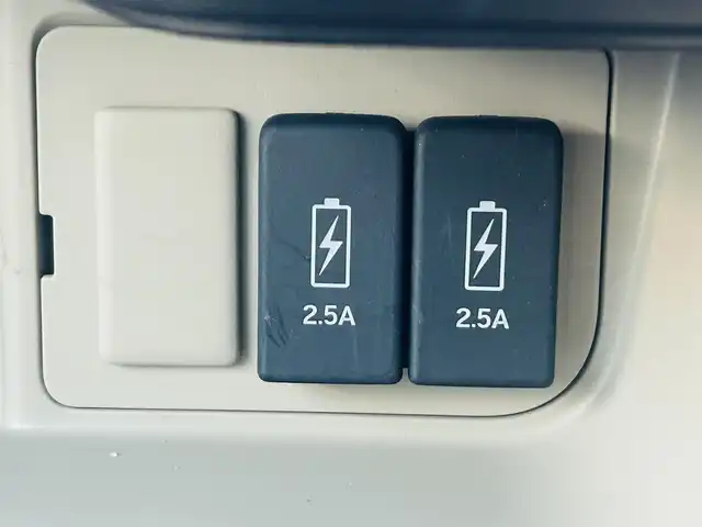 ホンダ Ｎ ＢＯＸ G EX ターボ ホンダセンシング 岡山県 2019(令1)年 8.5万km プラチナホワイトパール (株)IDOMが運営する【じしゃロン岡山店】の自社ローン対象車両になります。こちらは現金ご利用時の価格です。自社ローンご希望の方は別途その旨お申付け下さい。/＊フルセグテレビ/＊アイドリングストップ/＊バックカメラ/＊プッシュスタート/＊両側パワースライドドア/＊ETC/＊スペアキー/＊前後ドライブレコーダー