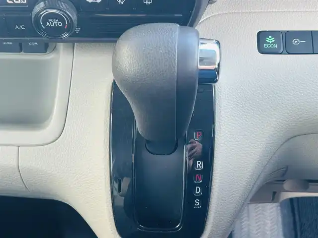 ホンダ Ｎ ＢＯＸ G EX ターボ ホンダセンシング 岡山県 2019(令1)年 8.5万km プラチナホワイトパール (株)IDOMが運営する【じしゃロン岡山店】の自社ローン対象車両になります。こちらは現金ご利用時の価格です。自社ローンご希望の方は別途その旨お申付け下さい。/＊フルセグテレビ/＊アイドリングストップ/＊バックカメラ/＊プッシュスタート/＊両側パワースライドドア/＊ETC/＊スペアキー/＊前後ドライブレコーダー