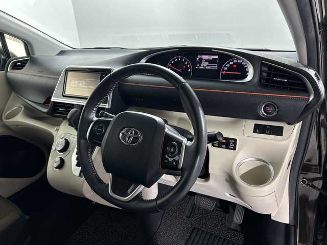 トヨタ シエンタ 佐賀県 2016(平28)年 1.4万km ヴィンテージブラウンパールクリスタルシャイン 純正7インチナビ/フルセグTV/CD/DVD/Bluetooth/バックカメラ/衝突被害軽減システム/車線逸脱警報/横滑り防止装置/アイドリングストップ/オートライト/オートマチックハイビーム/LEDヘッドライト/フォグライト/ビルトインETC/両側パワースライドドア/ISOFIX対応シート/純正フロアマット/スマートキー/プッシュスタート