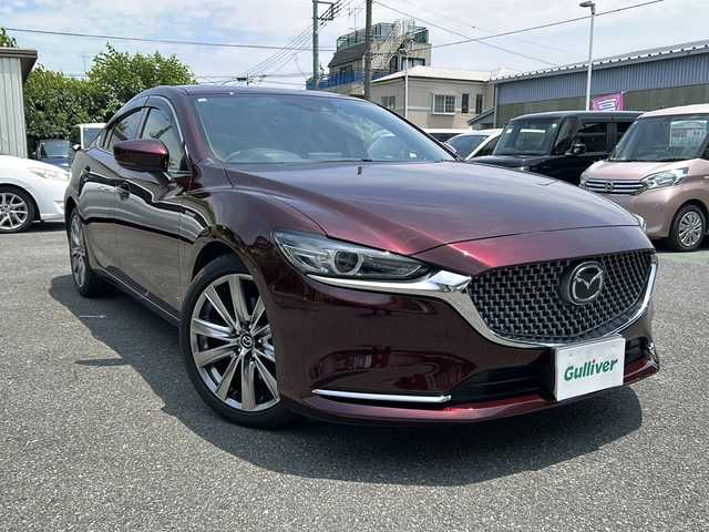 マツダ マツダ６セダン XD 20thアニバーサリーED 埼玉県 2022(令4)年 0.9万km ワイン 特別塗装色/フロントシートヘッドレストエンボス加工/20周年フロアマット/フロントフェンダーバッジ/フロントガラス照射型ヘッドアップディスプレイ/360°ビューモニター/アドバンスドスマートシティブレーキサポート/タンナッパ革/レガーヌコンビシート/純正アルミホイール/サンルーフ/パワーシート/ワンオーナー/フルセグテレビ/バックカメラ/アイドリングストップ/クルーズコントロール/プッシュスタート/シートヒーター/シートクーラー