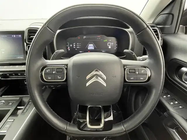 シトロエン シトロエン Ｃ５ エアクロス シャインパック ブルーHDi 埼玉県 2022(令4)年 2万km 紺 サンルーフ　純正８型ナビ　シートヒーター　バックカメラ　ＢＳＭ　ＥＴＣ　ＬＥＤヘッドライト　前後ドライブレコーダー　ＭＴモード付ＡＴ　フルセグ　Ｂｌｕｅｔｏｏｔｈ　ダウンヒルアシストコントロール