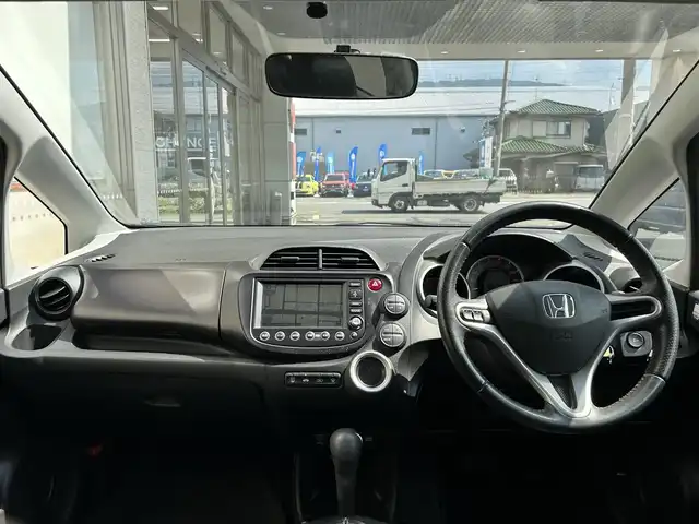 ホンダ フィット RS 大阪府 2007(平19)年 12.7万km ストームシルバーメタリック 純正HDDナビ/バックカメラ/パドルシフト/ETC/取扱説明書