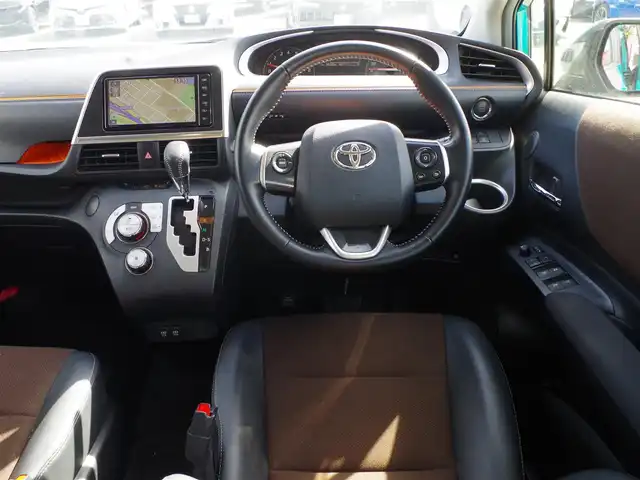 トヨタ シエンタ ファンベースG クエロ 千葉県 2020(令2)年 3.1万km ラディアントグリーンM ワンオーナー/Toyota Safety Sense/・プリクラッシュセーフティ/・レーンディパーチャーアラート/・オートハイビーム/両側パワースライドドア/ハーフレザーシート/純正SDナビ/地デジTV/【DVD/CD再生機能　Bluetooth接続】/パノラミックビューモニター/ETC/LEDヘッドライト/フォグライト/ウインカーミラー/クリアランスソナー/純正16インチアルミホイル/スマートキー
